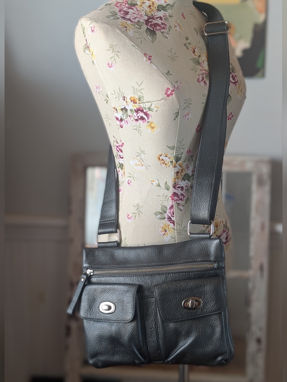 Danier‎ Gun Black Pebbled Leather Crossbody Bag with Front Pockets